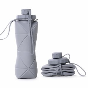 Összecsukható vizespalack (600 ml)